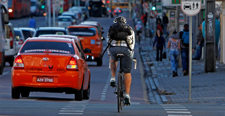 Simplifique-se. Vá de bike.