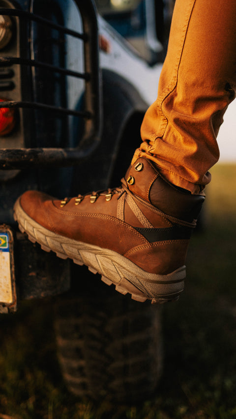 Bota Adventure Cano Alto Macboot Rotorua 02 Marrom