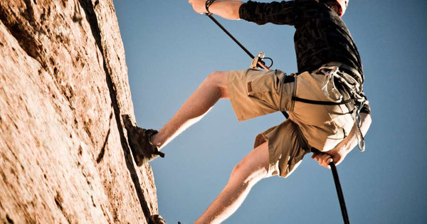 Quais são os equipamentos de aventura mais duráveis para homens?