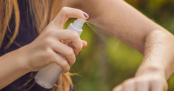 Opções eficazes de repelentes naturais contra insetos para caminhadas