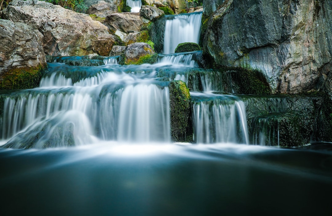 Cachoeira na Trilha dos Macacos: Descubra uma Cachoeira Exuberante e Revigorante