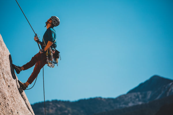 Escalada em Áreas Protegidas: Como Praticar de Forma Responsável em Parques Nacionais e Reservas Ambientais