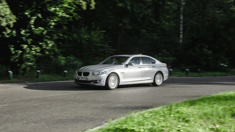 Primavera e Outono: as Estações Ideais para Caminhadas e Acampamentos: Aproveite a Natureza em seu Auge