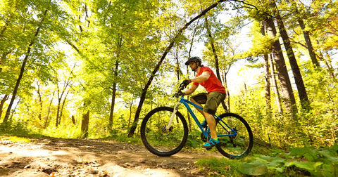 Preparação e Equipamentos para Trilhas de Bicicleta no Mato