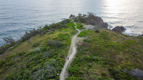 Trilha Praia Branca: Conecte-se com a Natureza em um Ambiente Costeiro Tranquilo e Encantador