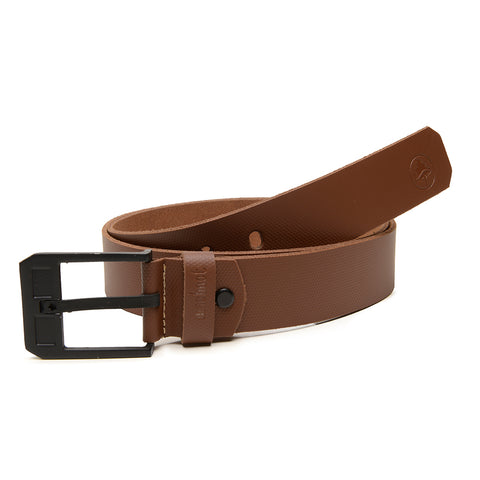 Cinto em Couro Macboot Marrom Fivela Metal Preto