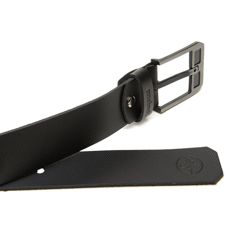 Cinto em Couro Macboot Preto Fivela Metal Prata