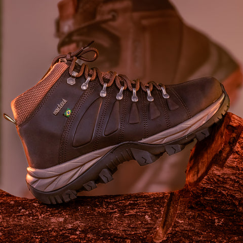 Bota Adventure Cano Alto Macboot Harpia 02Z Café