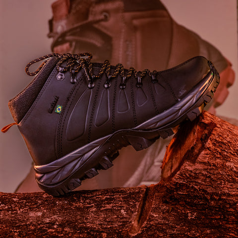 Bota Cano Alto Adventure Macboot Harpia 02Z Preto
