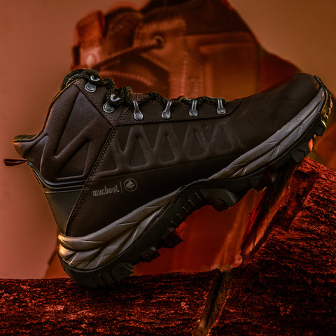 Bota Cano Alto Adventure Macboot Aruna 02 Preto Emborrachado