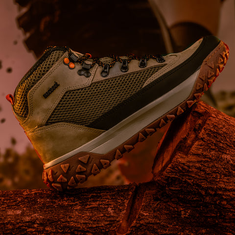 Bota Adventure Cano Alto Macboot Bourbon 04 Bege Acinzentado