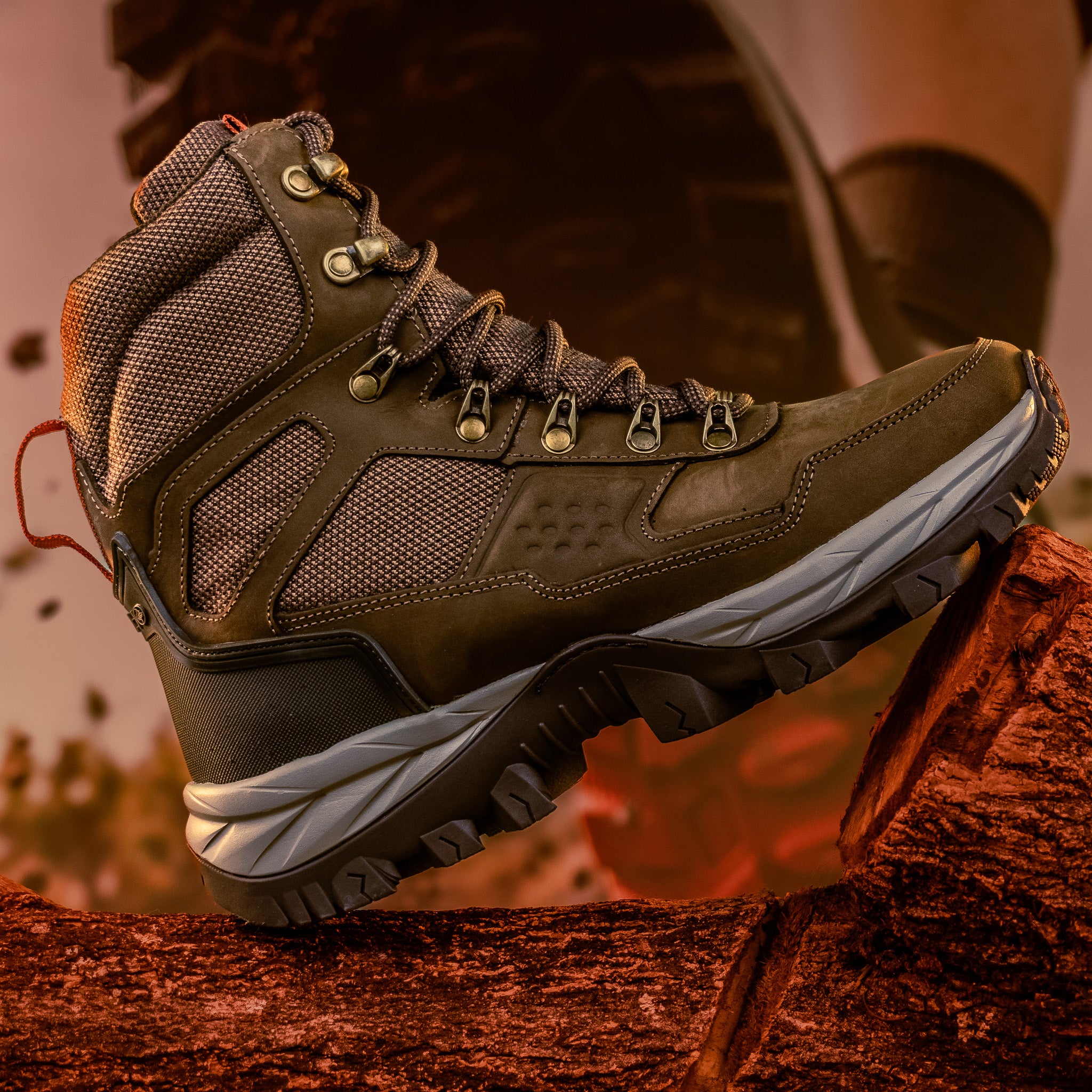 Bota Militar Cano Longo Macboot Orix 02 Marrom
