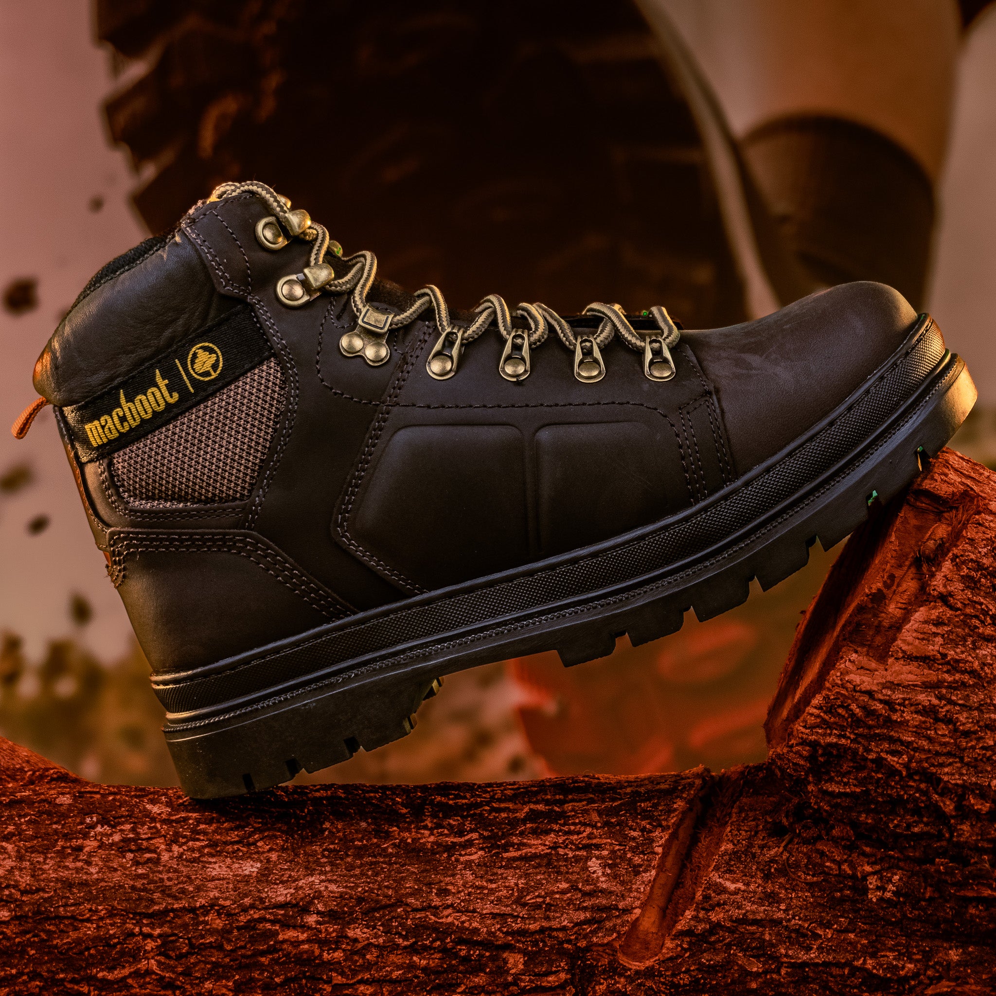②オットマン　 macomoco Bota Militar Cano Alto Macboot Mombaça 02 Café