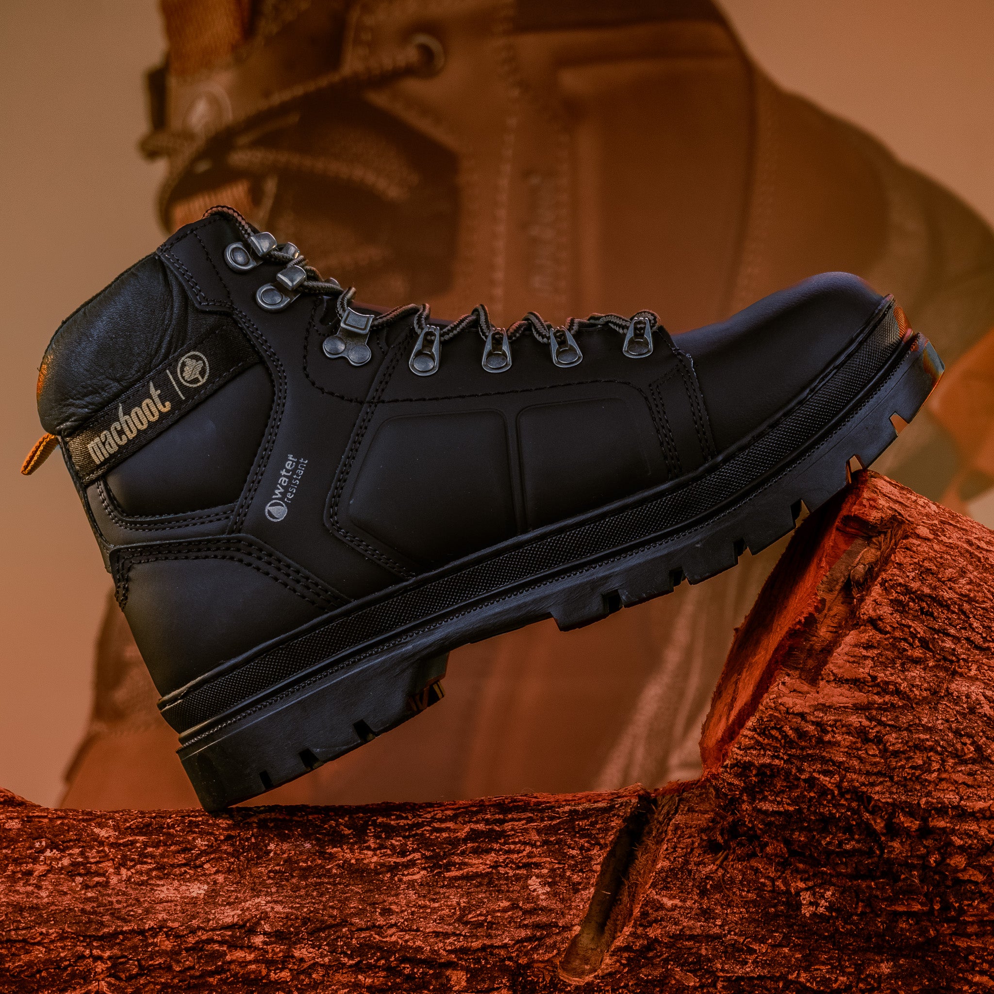 Bota Militar Cano Alto Macboot Mombaça 02 Preto Emborrachado