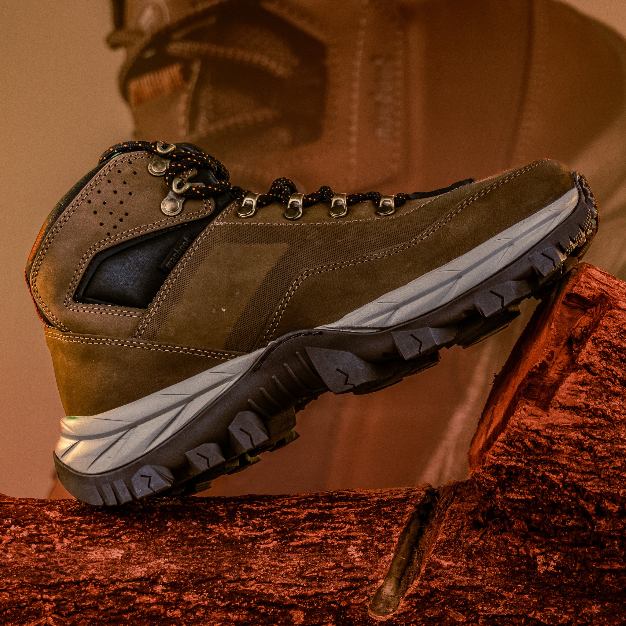 サカナマコ Bota para Andar de Moto Marrom Savara 02 | Macboot