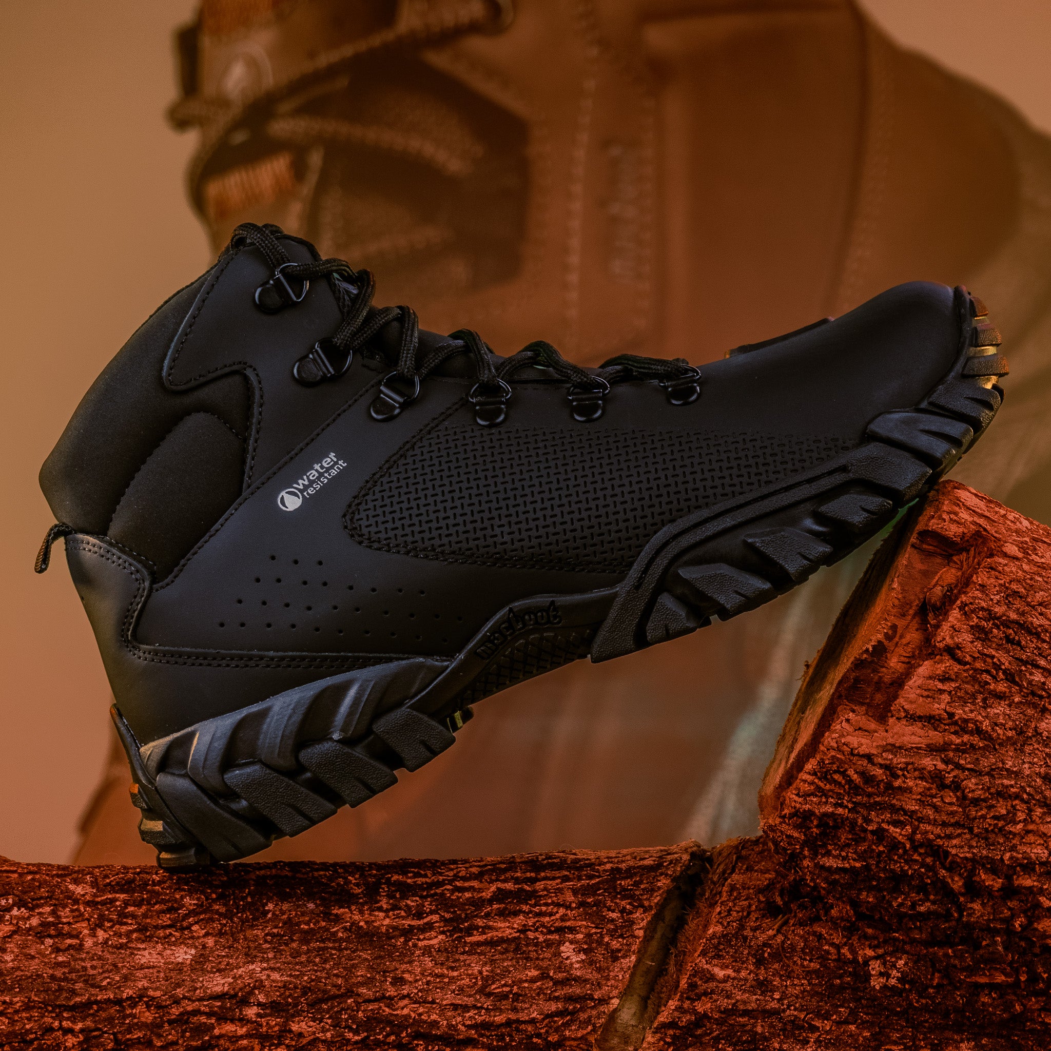 Bota Motors Cano Alto Macboot XDEZ 02 Preto Emborrachado